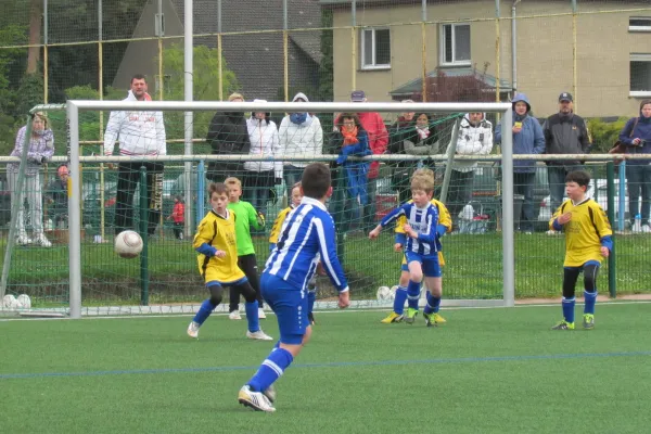 24.04.2016 Dessauer SV 97 vs. Blau-Weiß Dessau